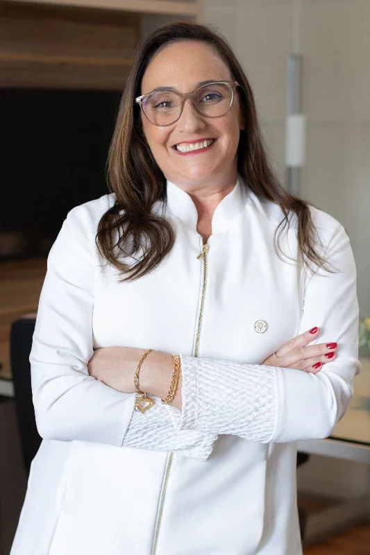 Dra. Tânia Muzeli​